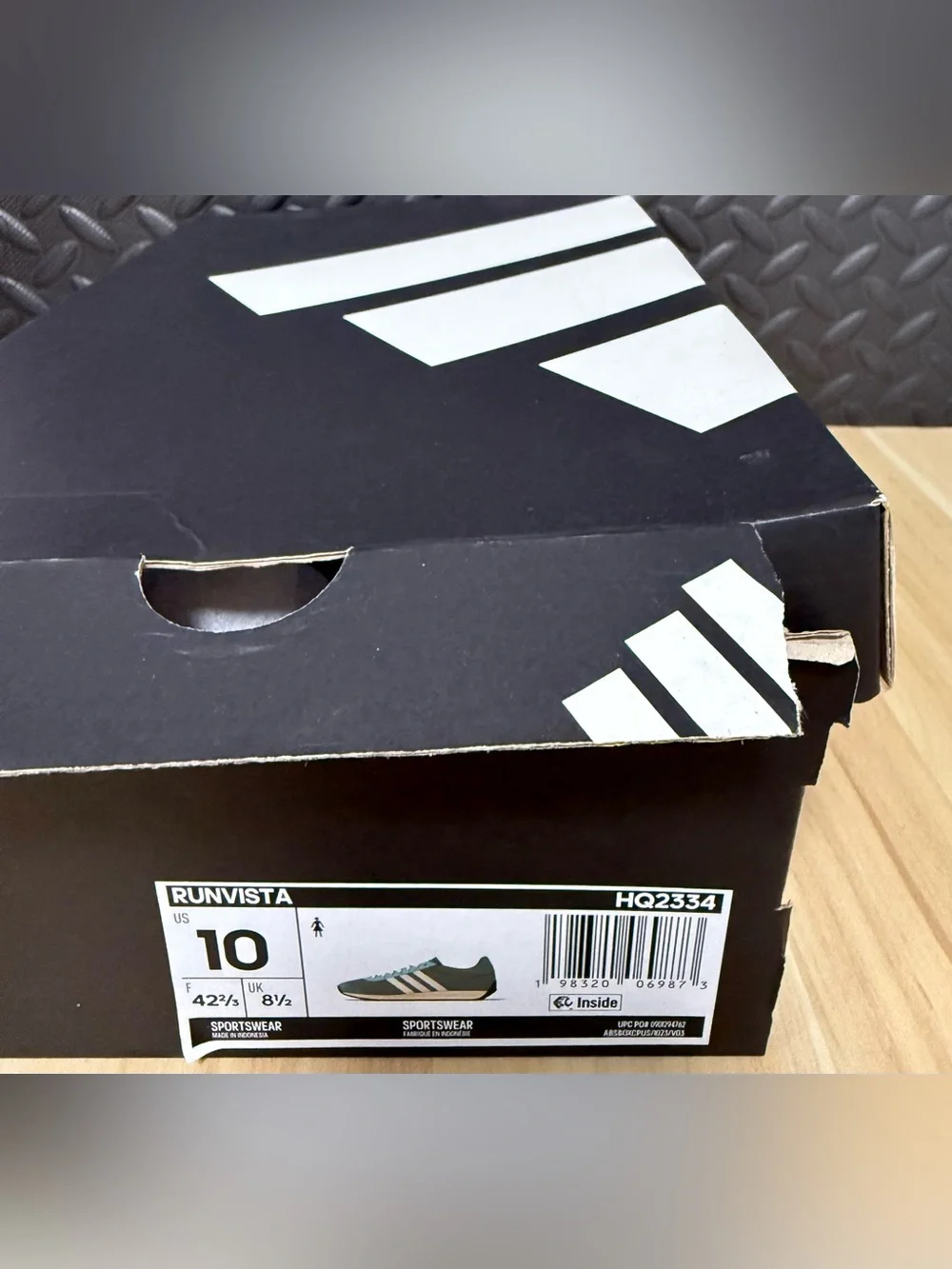 adidas Runvista Green HQ2334 Low Top Athletic Casual Sneakers Womens Sizes NEW